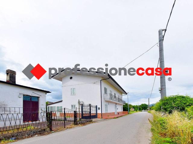 Villa Indipendente in vendita a Alife, Campania