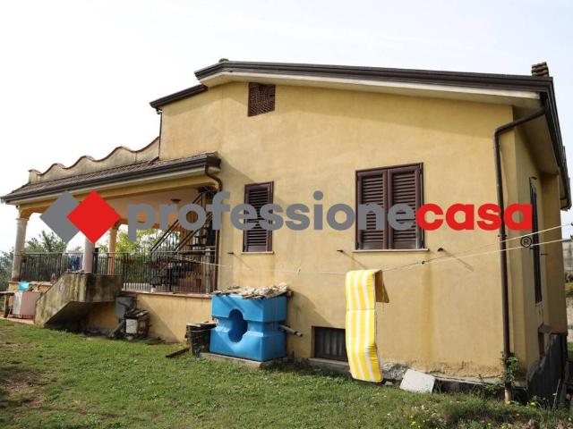 Villa Indipendente in vendita a Alife, Campania