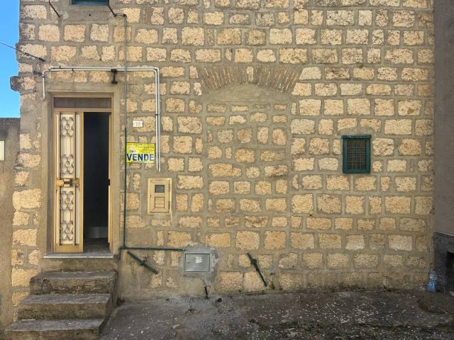 Villa Indipendente in vendita a Alimena, Sicilia