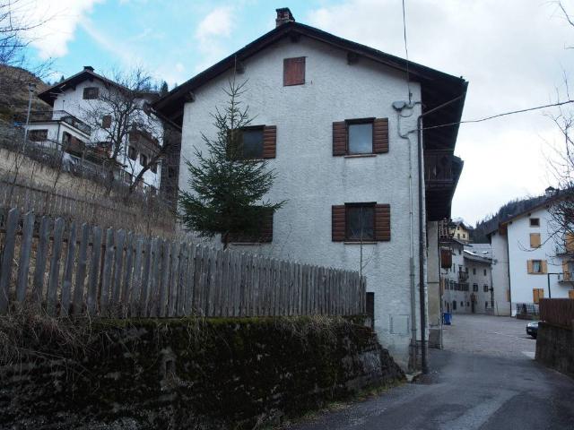Villa Indipendente in vendita a Caprile, Alleghe
