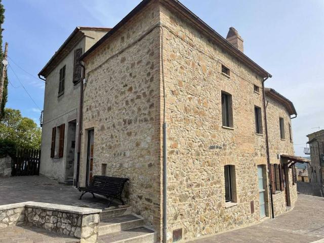 Villa Indipendente in vendita a Allerona, Umbria