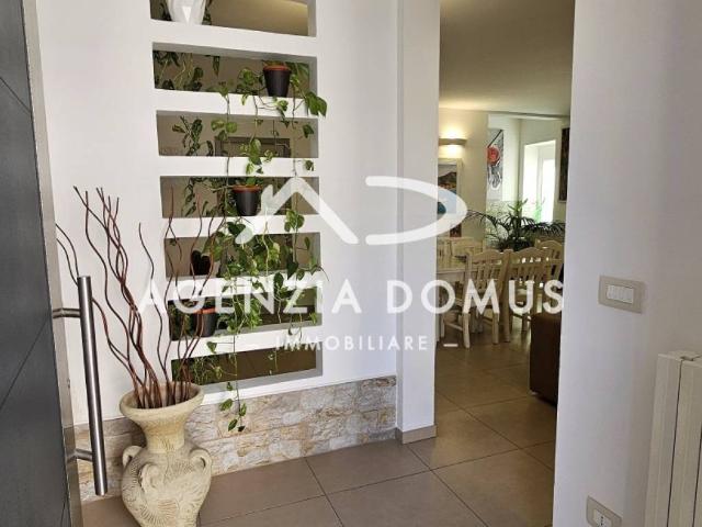 Villa Indipendente in vendita a Puglia, Lecce
