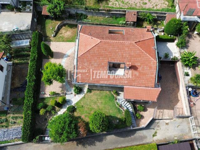 Villa Indipendente in vendita a Piemonte, Torino