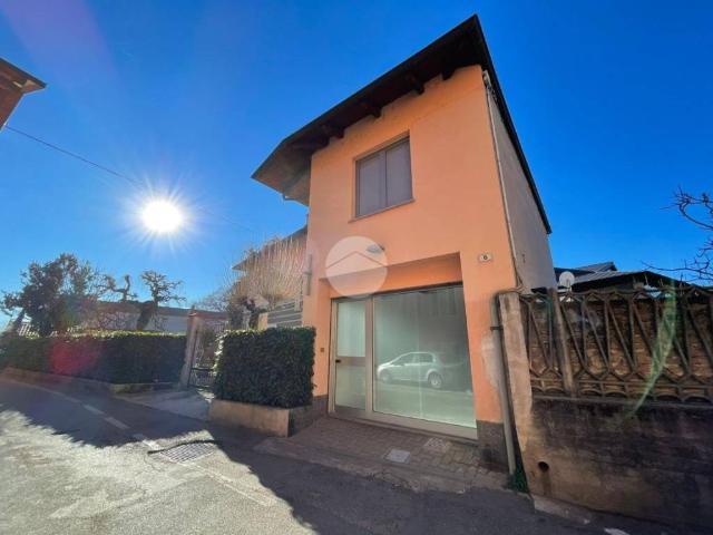 Villa Indipendente in vendita a Fucinassa, Almese