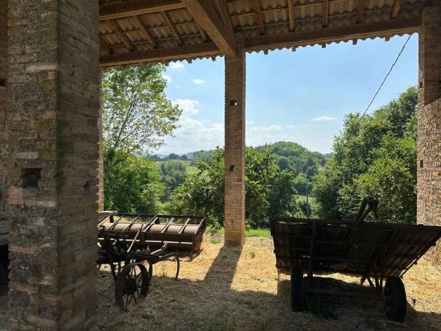 Villa Indipendente in vendita a Castell'arquato, Reggio Emilia