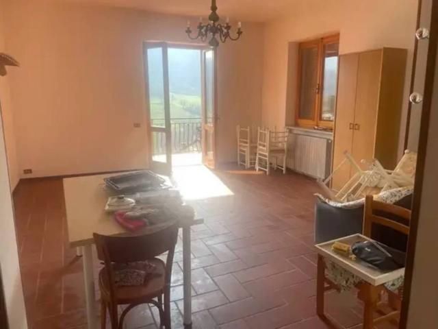 Villa Indipendente in vendita a Alta Val Tidone, Caminata