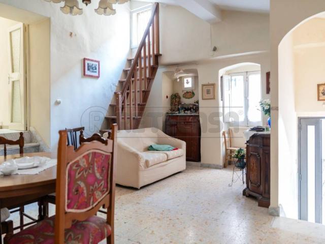 Villa Indipendente in vendita a Altamura, Bari