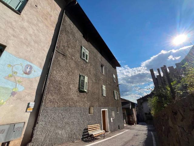 Villa Indipendente in vendita a Comunità della Valle di Cembra, Faver