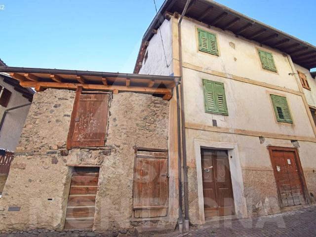 Villa Indipendente in vendita a Comunità della Valle di Cembra, Valda