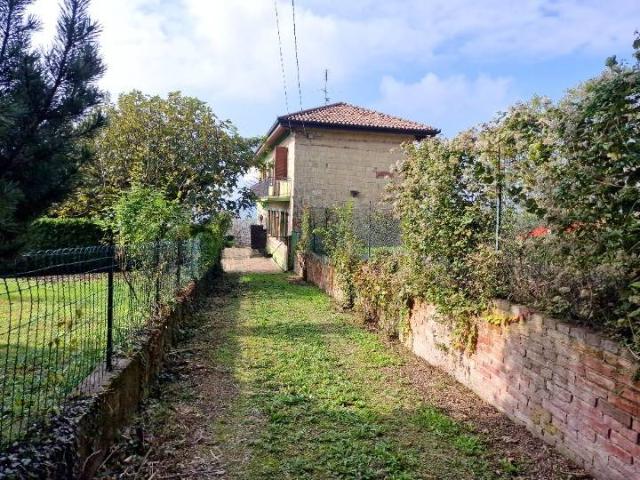 Villa Indipendente in vendita a Piemonte, Alessandria