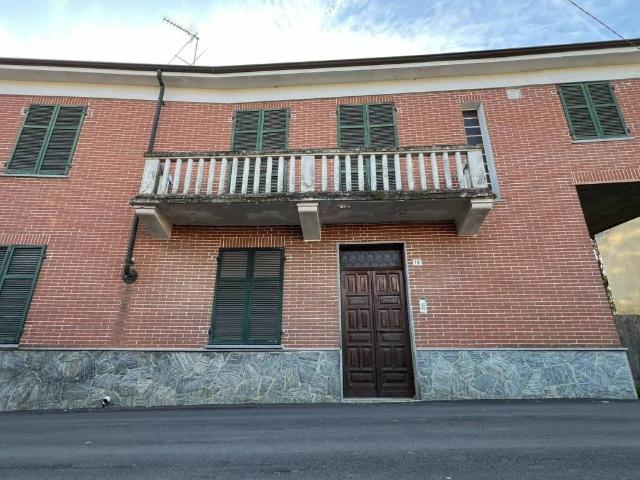 Villa Indipendente in vendita a Piemonte, Alessandria