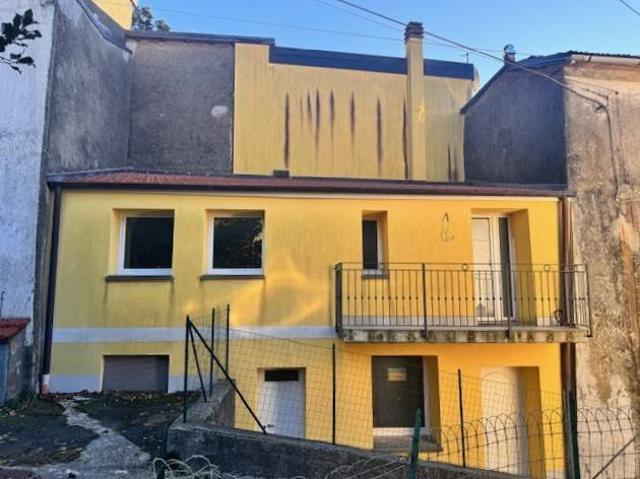 Villa Indipendente in vendita a Unione dell'Alto Reno, Granaglione