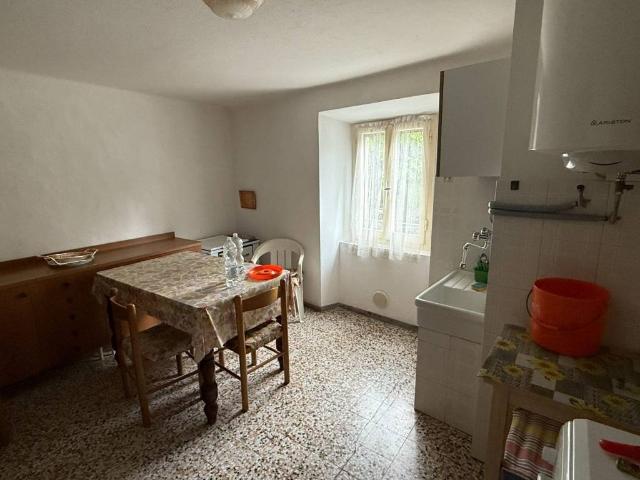 Villa Indipendente in vendita a Unione dell'Alto Reno, Granaglione