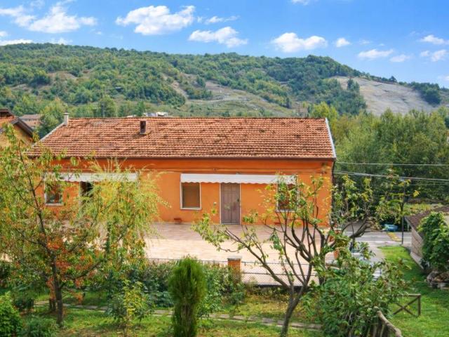 Villa Indipendente in vendita a Unione dell'Alto Reno, Granaglione