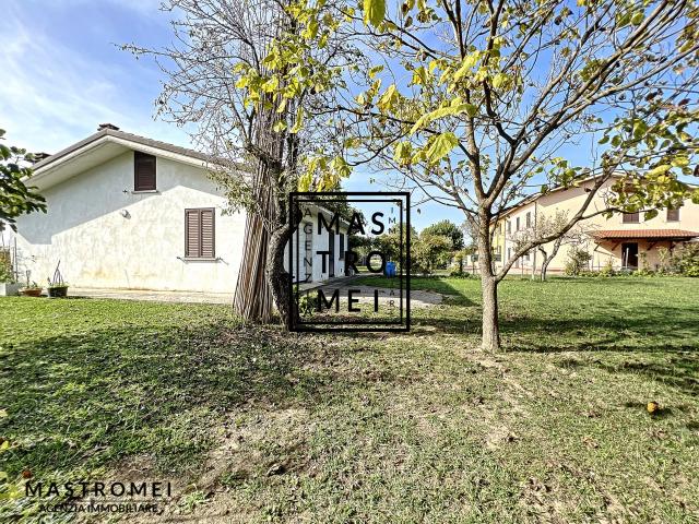 Villa Indipendente in vendita a Unione dei Comuni Circondario dell'Empolese Valdelsa, Altopascio