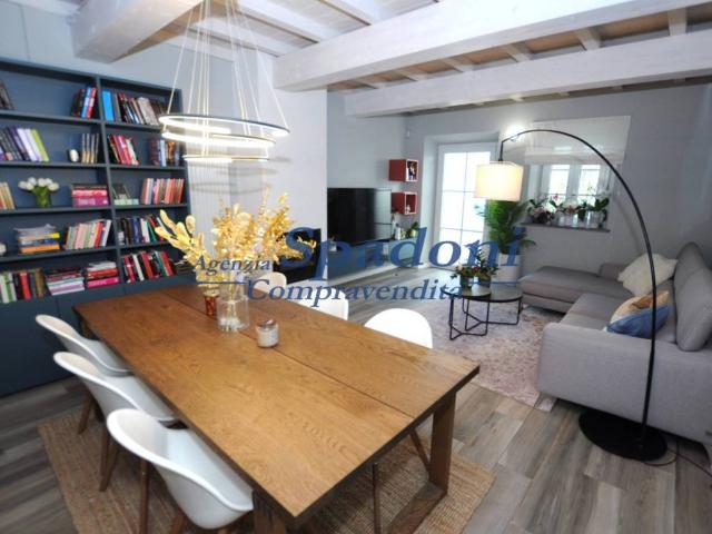Villa Indipendente in vendita a Altopascio, Toscana