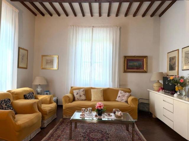 Villa Indipendente in vendita a Altopascio, Toscana