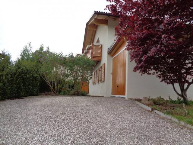 Villa Indipendente in vendita a Comunità Alta Valsugana e Bersntol, Centa San Nicolò