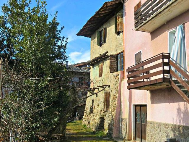 Villa Indipendente in vendita a Comunità Alta Valsugana e Bersntol, Centa San Nicolò