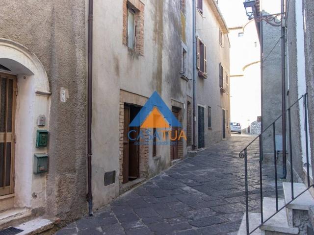 Villa Indipendente in vendita a Alviano, Umbria