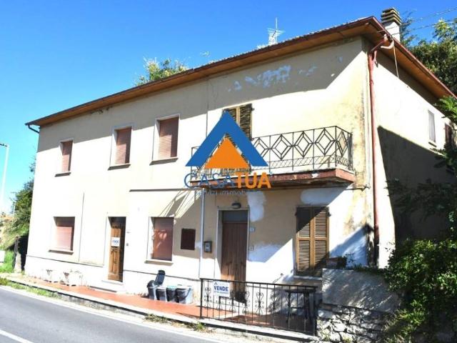 Villa Indipendente in vendita a Alviano, Umbria