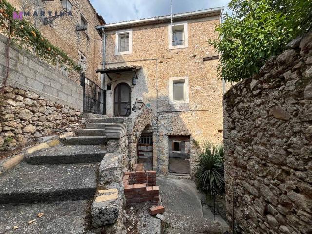 Villa Indipendente in vendita a Alvito, Lazio