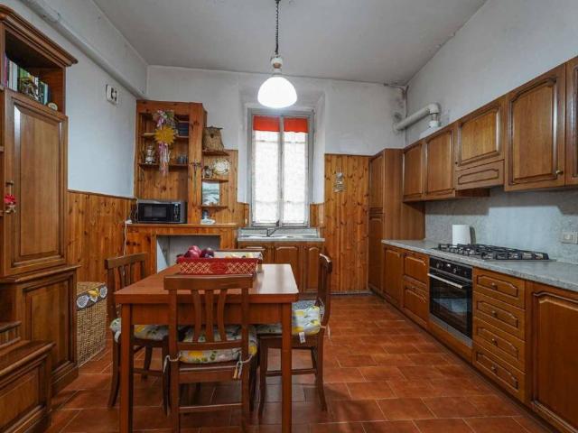 Villa Indipendente in vendita a Alzano Lombardo, Lombardia