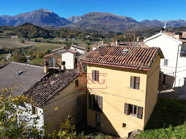 Villa Indipendente in vendita a Marche, Fermo