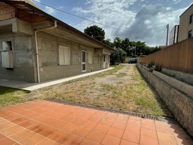 Villa Indipendente in vendita a Marinella, Calabria
