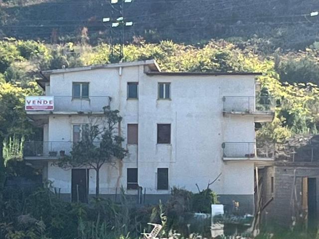 Villa Indipendente in vendita a Coreca, Calabria