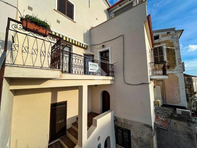 Villa Indipendente in vendita a Amantea Paese, Calabria