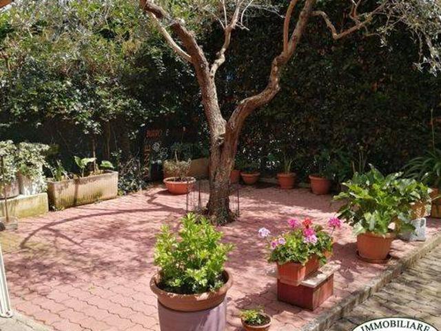 Villa Indipendente in vendita a Cafaggio, Ameglia