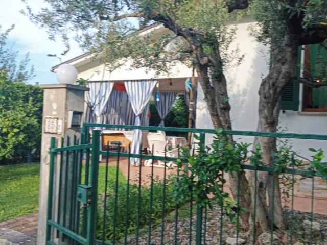 Villa Indipendente in vendita a Cafaggio, Ameglia