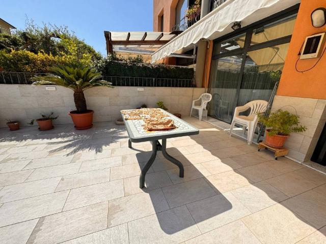 Villa Indipendente in vendita a Cafaggio, Ameglia