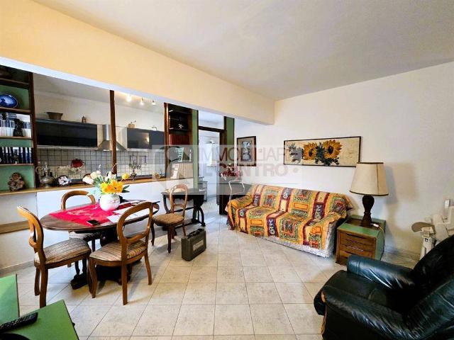 Villa Indipendente in vendita a Cafaggio, Ameglia