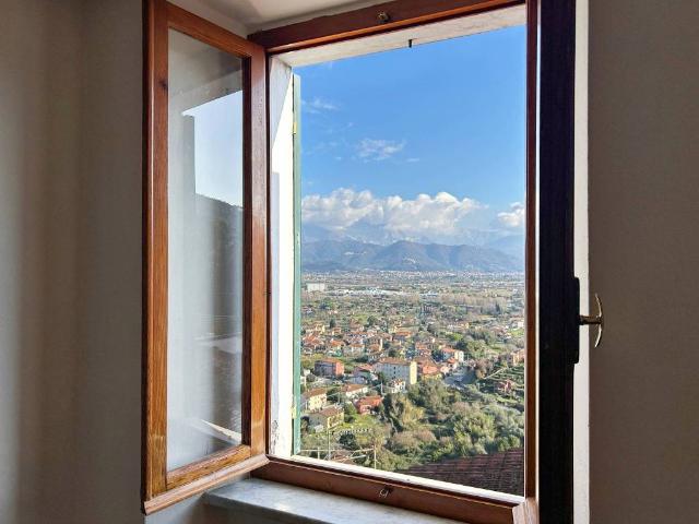 Villa Indipendente in vendita a Cafaggio, Ameglia