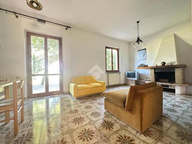 Villa Indipendente in vendita a Ameglia, Liguria