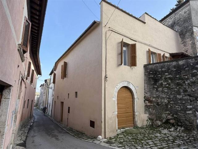 Villa Indipendente in vendita a Amelia, Umbria