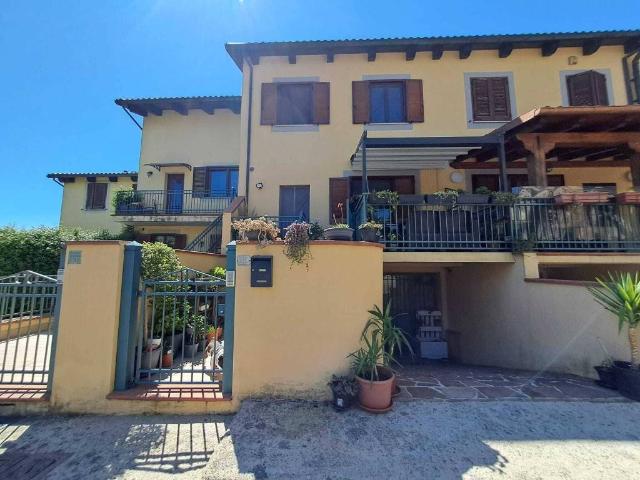 Villa Indipendente in vendita a Amelia, Umbria