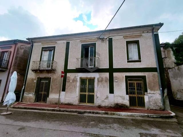 Villa Indipendente in vendita a Amorosi, Campania