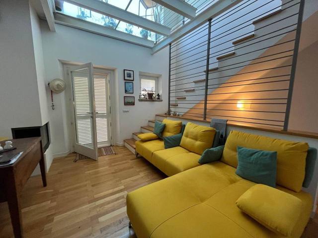 Villa Indipendente in vendita a Marche, Ancona