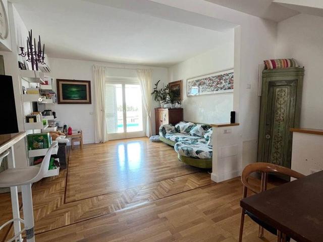 Villa Indipendente in vendita a Marche, Ancona
