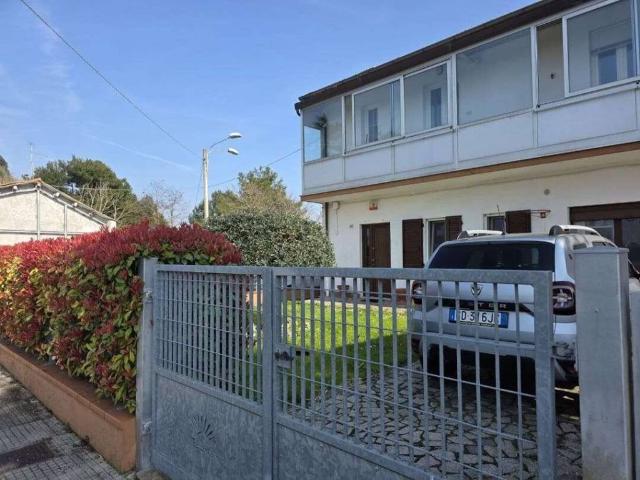Villa Indipendente in vendita a Marche, Ancona