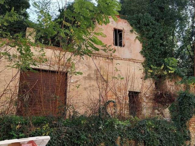 Villa Indipendente in vendita a Ancona