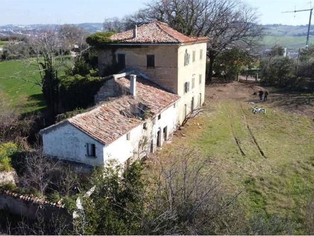 Villa Indipendente in vendita a Marche, Ancona