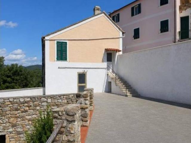 Villa Indipendente in vendita a Andora, Liguria