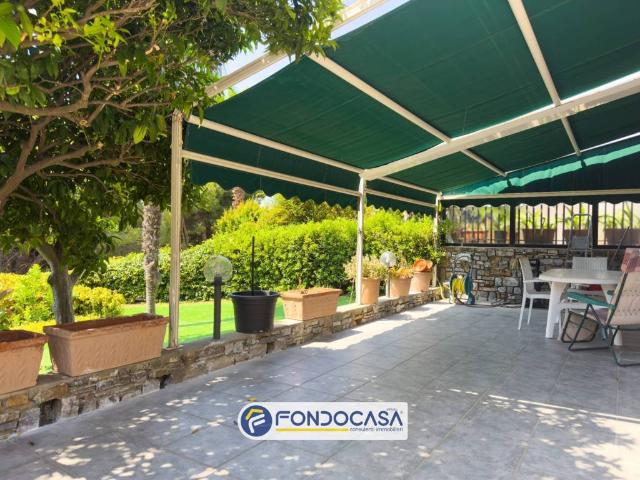 Villa Indipendente in vendita a Andora, Liguria