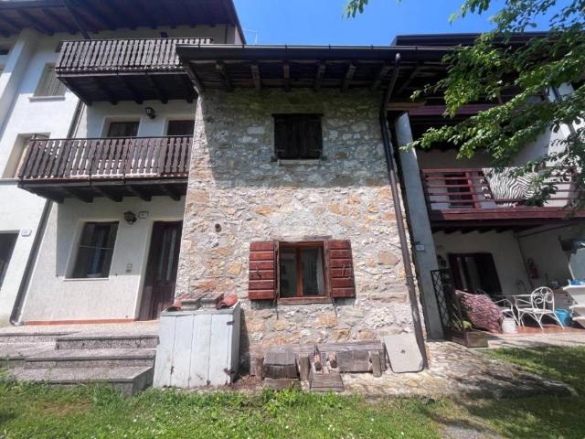 Villa Indipendente in vendita a Andreis, Friuli-Venezia Giulia