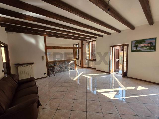 Villa Indipendente in vendita a Comunità montana della Valle Sabbia, Anfo