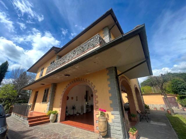 Villa Indipendente in vendita a Anghiari, Toscana